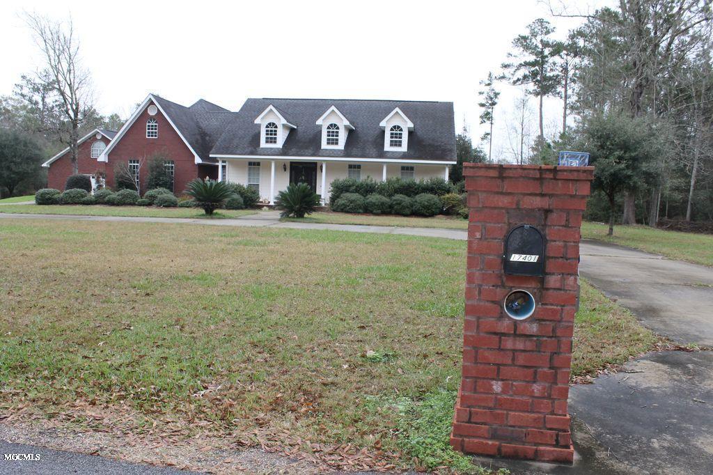 17401 John Cumbest Road Moss Point, MS 39562 - Photo 2 of 4 59E98168-4A9D-4591-A564-8E64AED5DBEE
