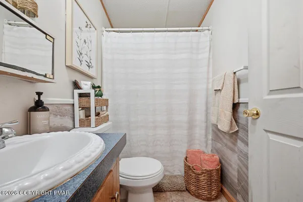 $84,900 | 180 Bartion Court, Bartonsville, PA 18321