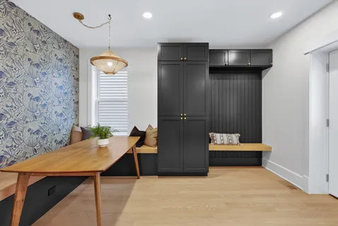 $850,000 | 3642 North Sawyer Avenue, Chicago, IL 60618