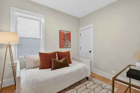 $850,000 | 3642 North Sawyer Avenue, Chicago, IL 60618