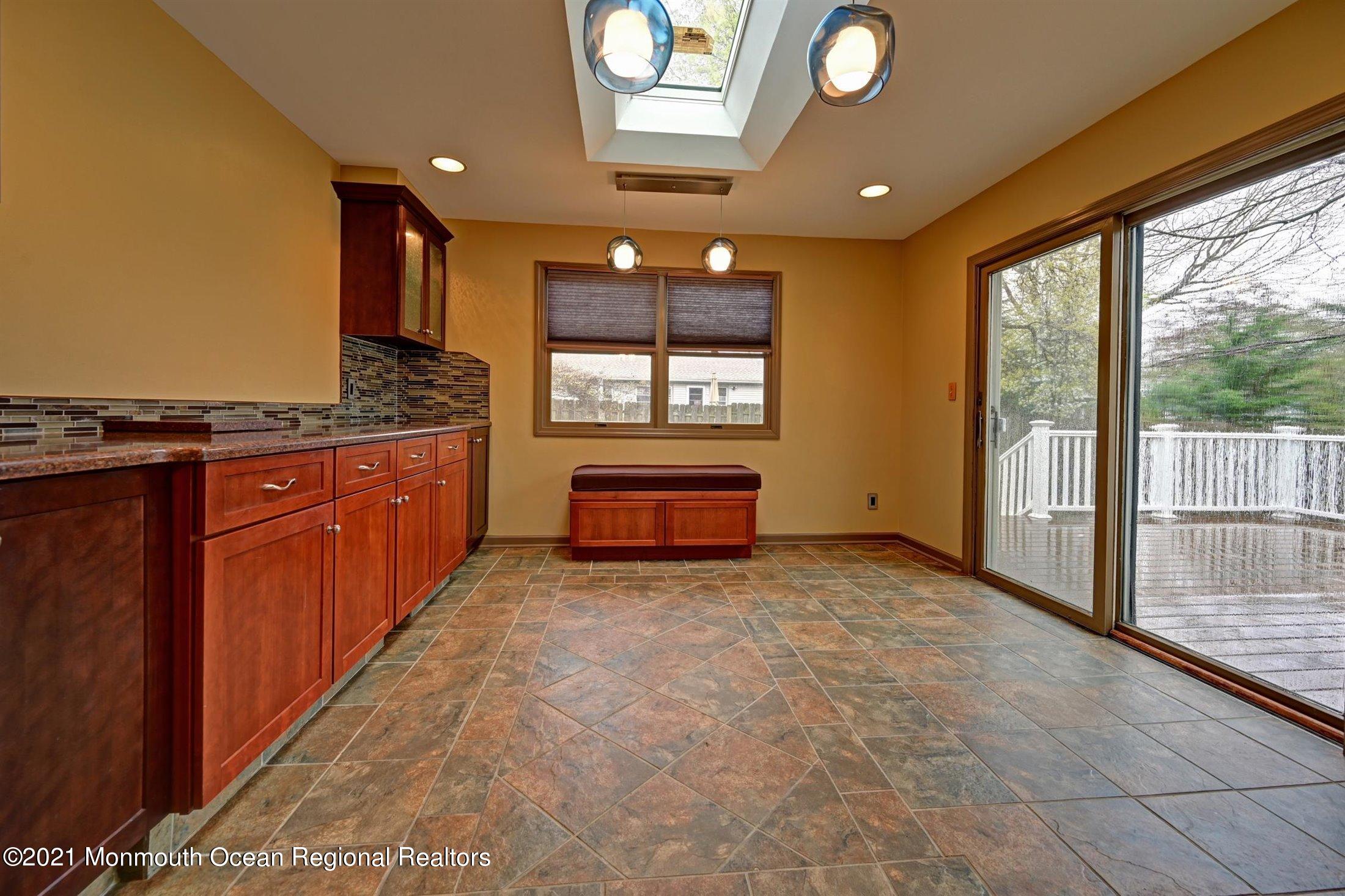 211 Milford Road Neptune Township, NJ 07753 - Photo 11 of 32 11-Dining