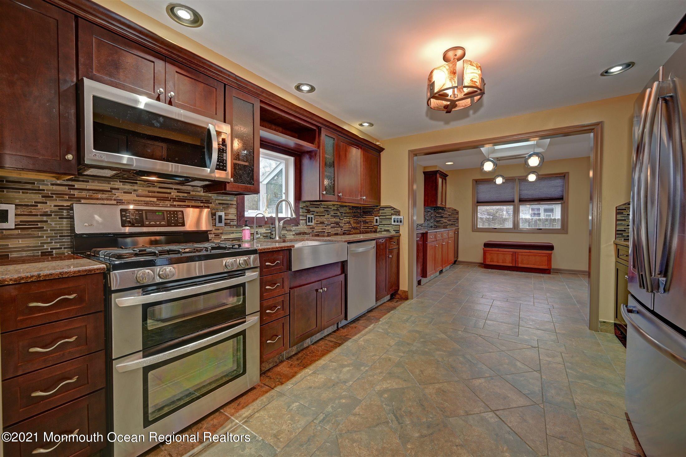 211 Milford Road Neptune Township, NJ 07753 - Photo 8 of 32 08-Kitchen