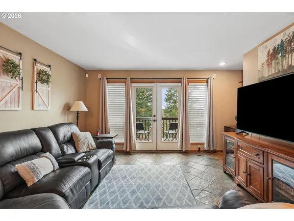 $835,000 | 16490 South Bradley Road, Oregon City, OR 97045