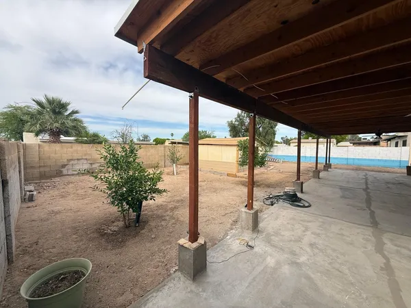 $2,200 | 2714 West Ellis Drive, Tempe, AZ 85282