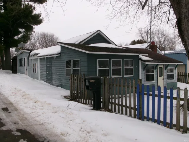 $104,000 | 6401 Sunset Boulevard, Macy, IN 46951