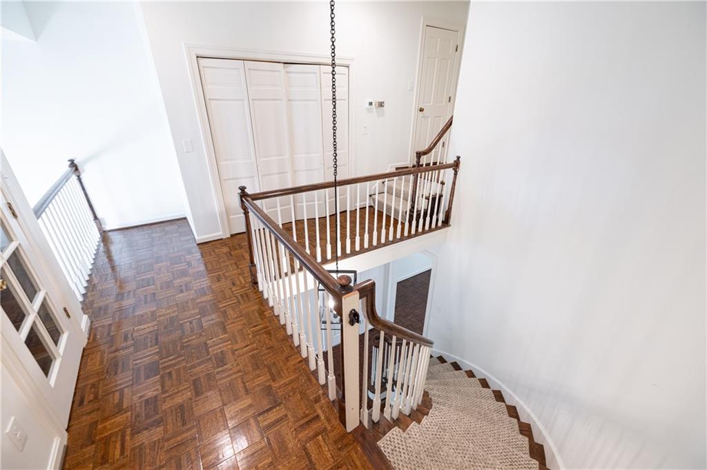 10 Mooregate Square Northwest, Unit 10 Atlanta, GA 30327 - Photo 32 of 36