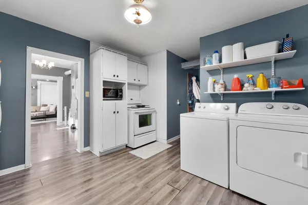 $189,900 | 1208 7th Street East, Menomonie, WI 54751