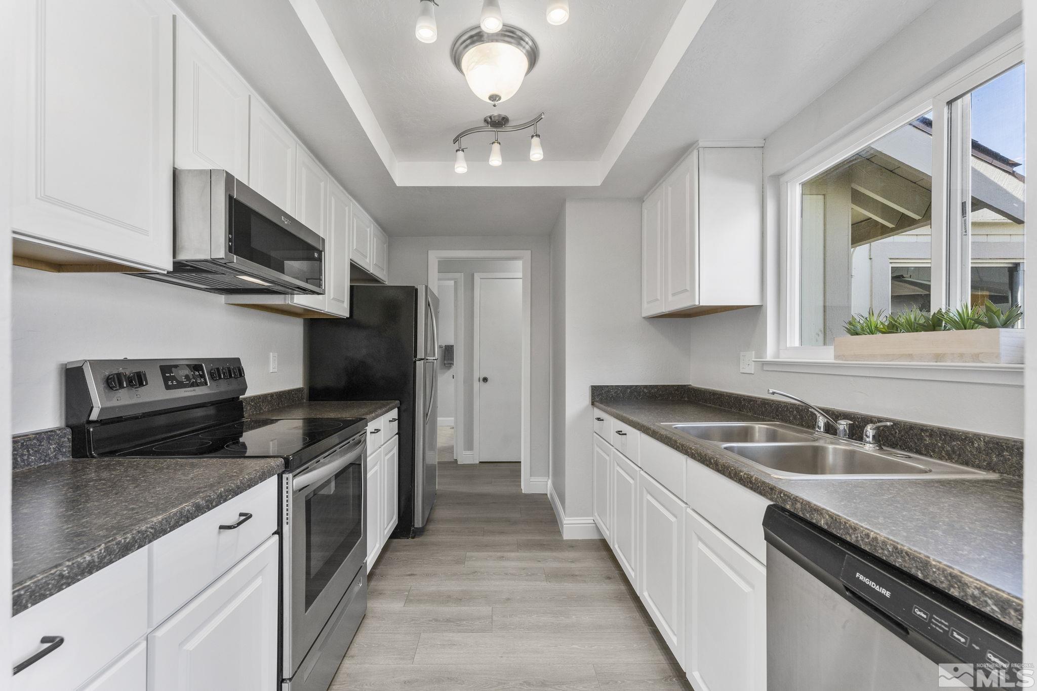 1204 Laredo Court Reno, NV 89503 - Photo 11 of 32 Photo 11