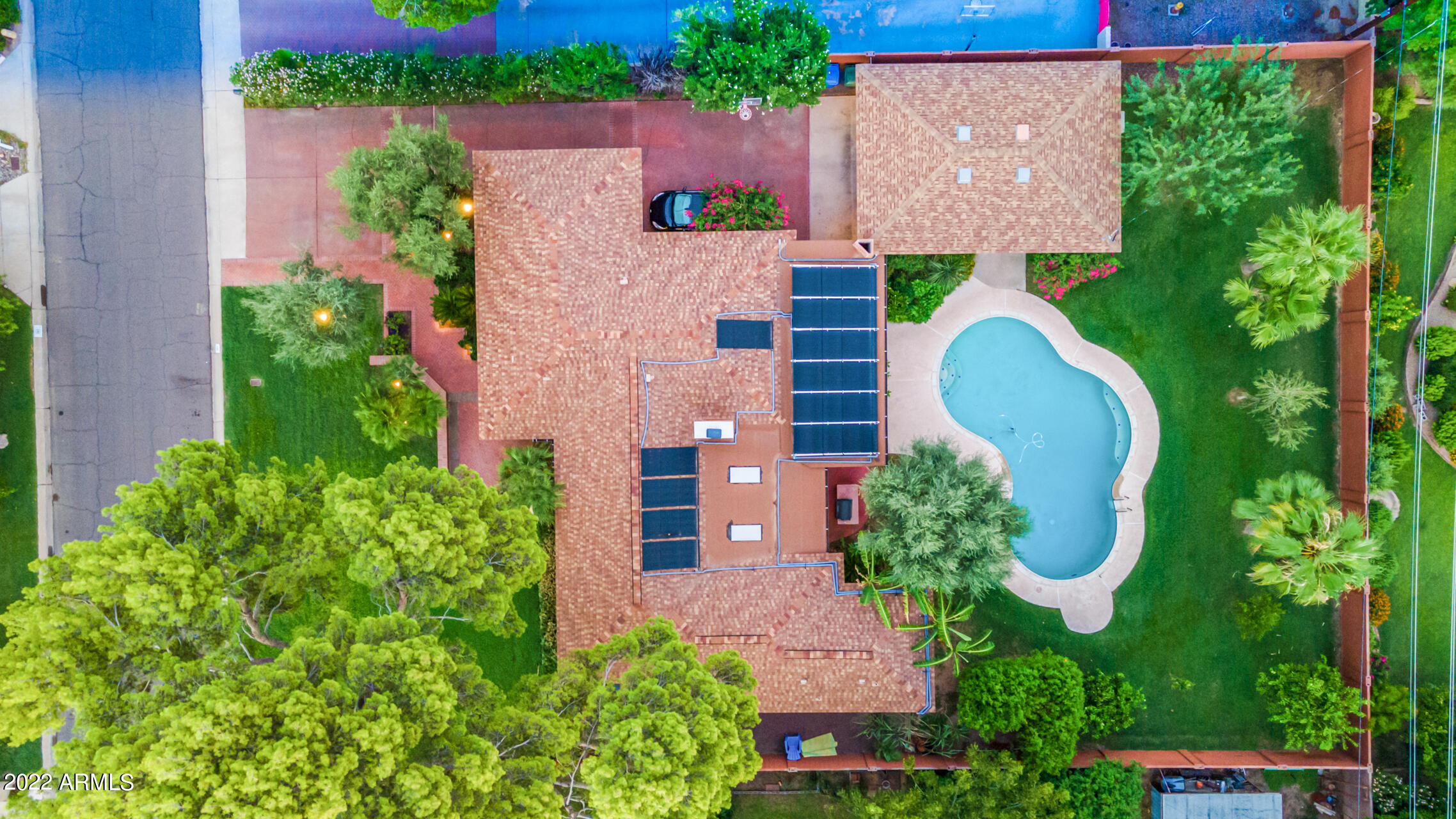 135 East Lamar Road Phoenix, AZ 85012 - Photo 39 of 44 0069-69 - Lamar Drone