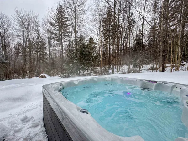 $599,999 | 45 Okemo Way, Mount Holly, VT 05758