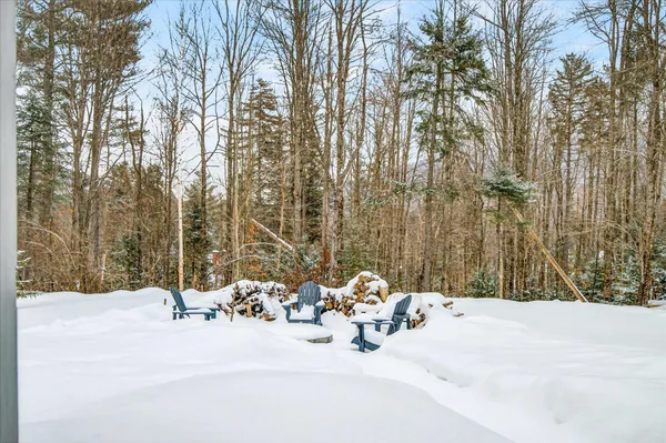 $599,999 | 45 Okemo Way, Mount Holly, VT 05758