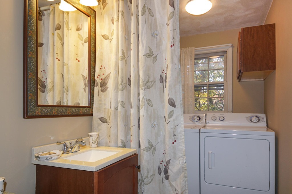 25 Meadowview Road Wayland, MA 01778 - Photo 26 of 29 Gallery Image 26