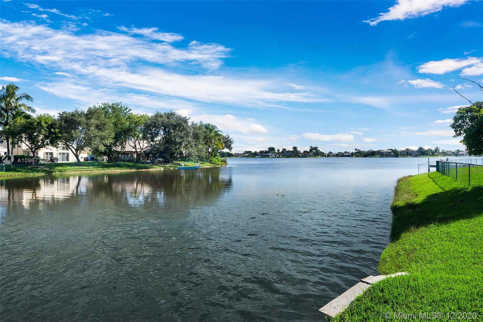 Keystone Lake Pembroke Pines, FL 33029 - Photo 2 of 26