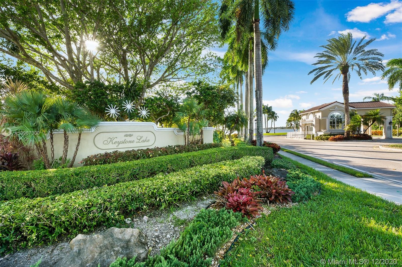 Keystone Lake Pembroke Pines, FL 33029 - Photo 4 of 26