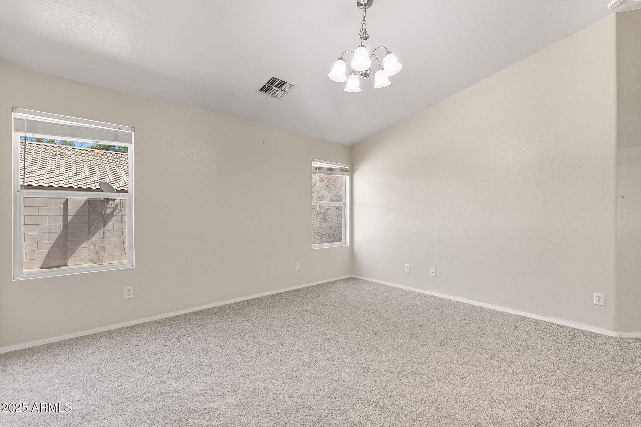 2024 West Carter Road Phoenix, AZ 85041 - Photo 34 of 55 33-web-or-mls-Carter-33