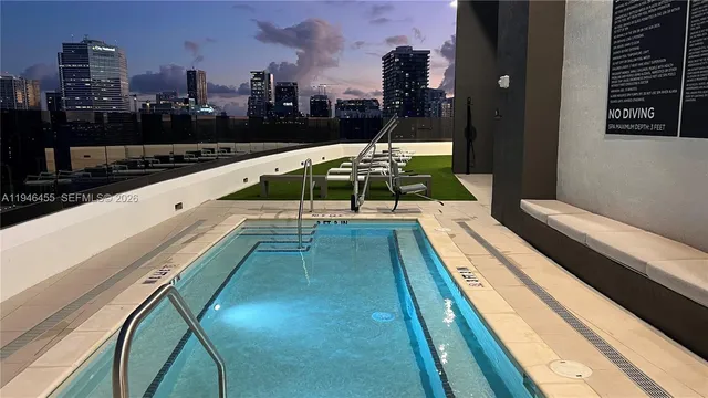 $890,000 | 225 North Miami Avenue, Unit 312, Miami, FL 33128