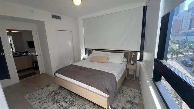 $890,000 | 225 North Miami Avenue, Unit 312, Miami, FL 33128