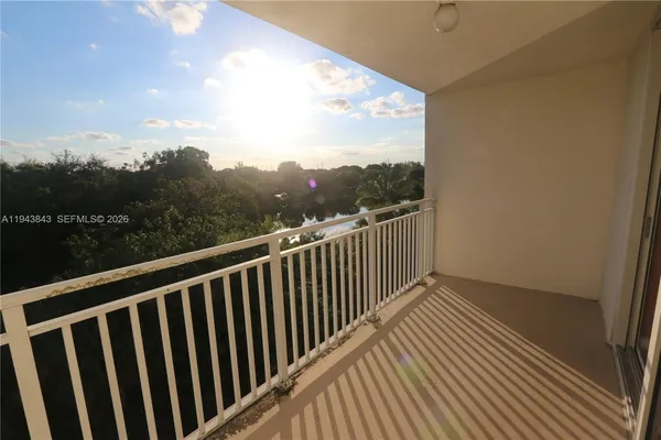 $265,000 | 6940 Miami Gardens Drive, Unit 1430, Hialeah, FL 33015