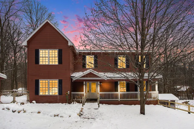 $675,000 | 300 Bethany Drive, Hastings, MI 49058