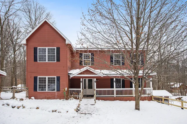 $675,000 | 300 Bethany Drive, Hastings, MI 49058