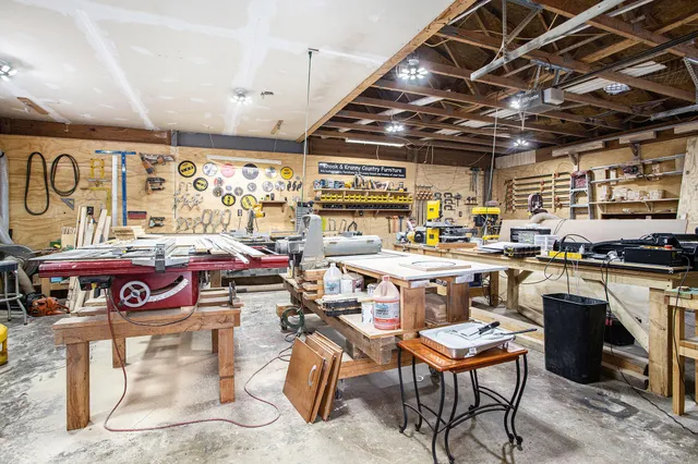 $675,000 | 300 Bethany Drive, Hastings, MI 49058