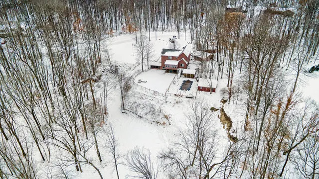 $675,000 | 300 Bethany Drive, Hastings, MI 49058