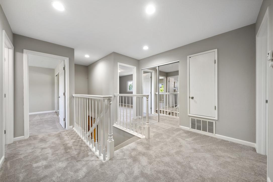 535 Hyde Park Drive San Jose, CA 95136 - Photo 18 of 28 a view of a hallway with windows