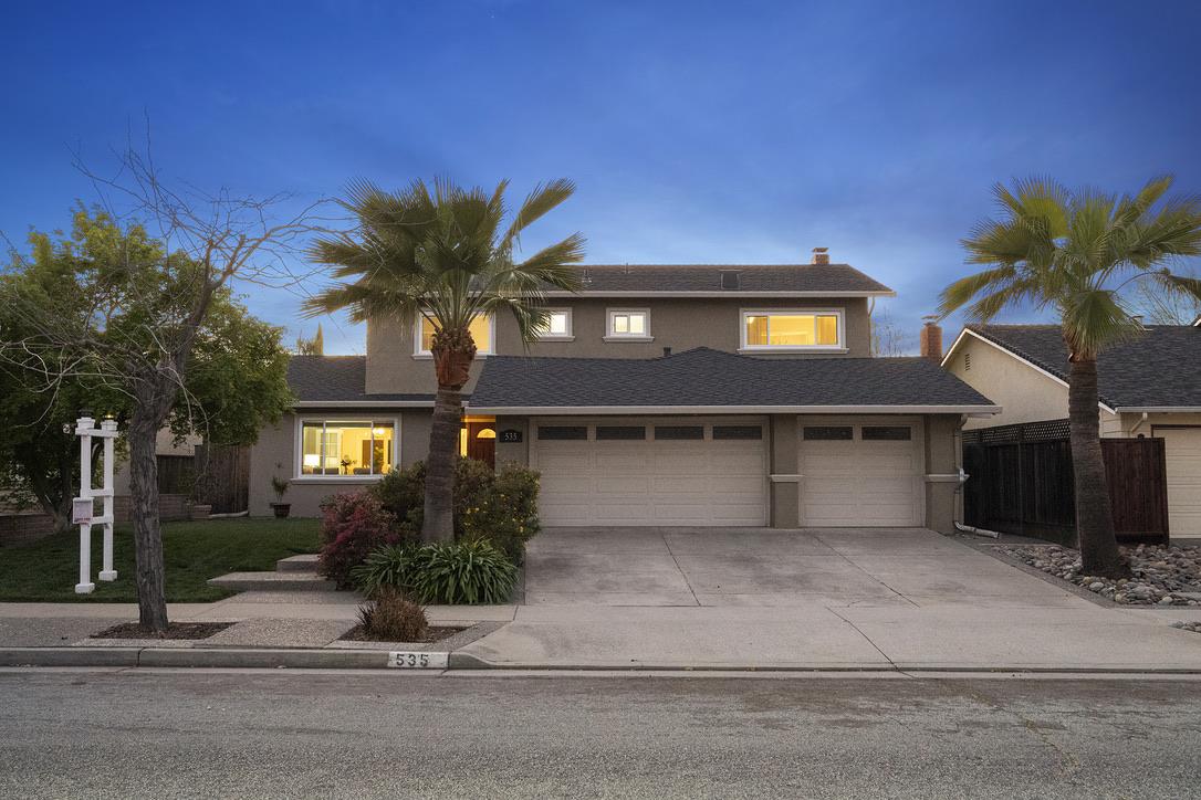 535 Hyde Park Drive San Jose, CA 95136 - Photo 27 of 28 a front view of a house with a yard and garage