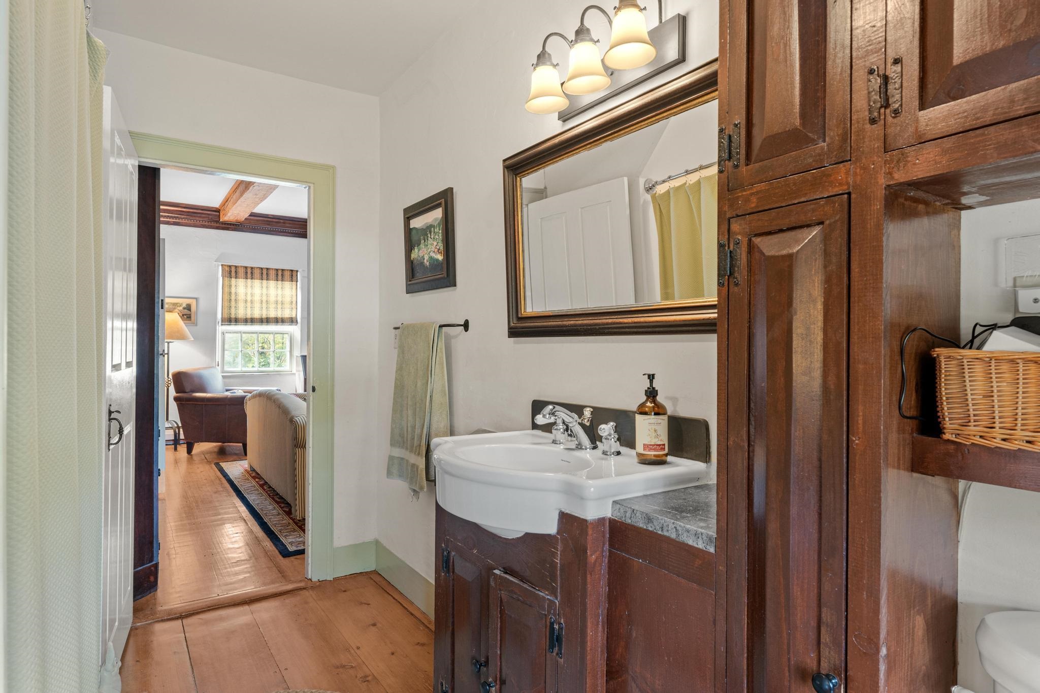 587 Highway 121 Grafton, VT 05146 - Photo 47 of 58