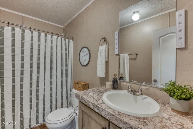 $249,000 | 30 Ebenezer Loop, Chuckey, TN 37641