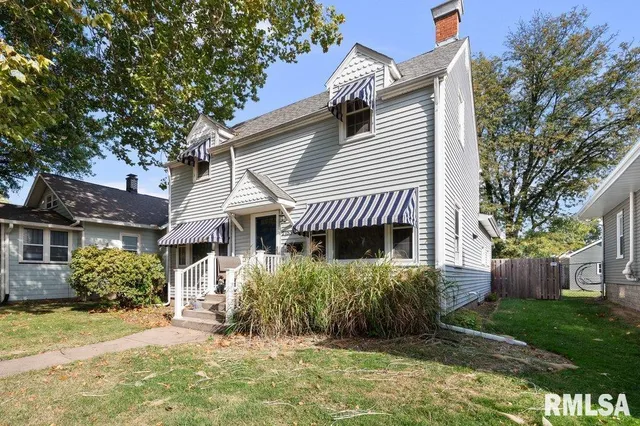 $189,900 | 2153 14th Street, Rock Island, IL 61201