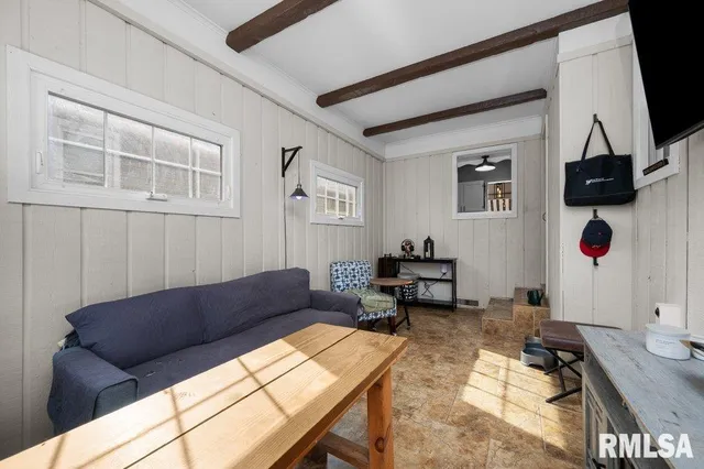 $189,900 | 2153 14th Street, Rock Island, IL 61201