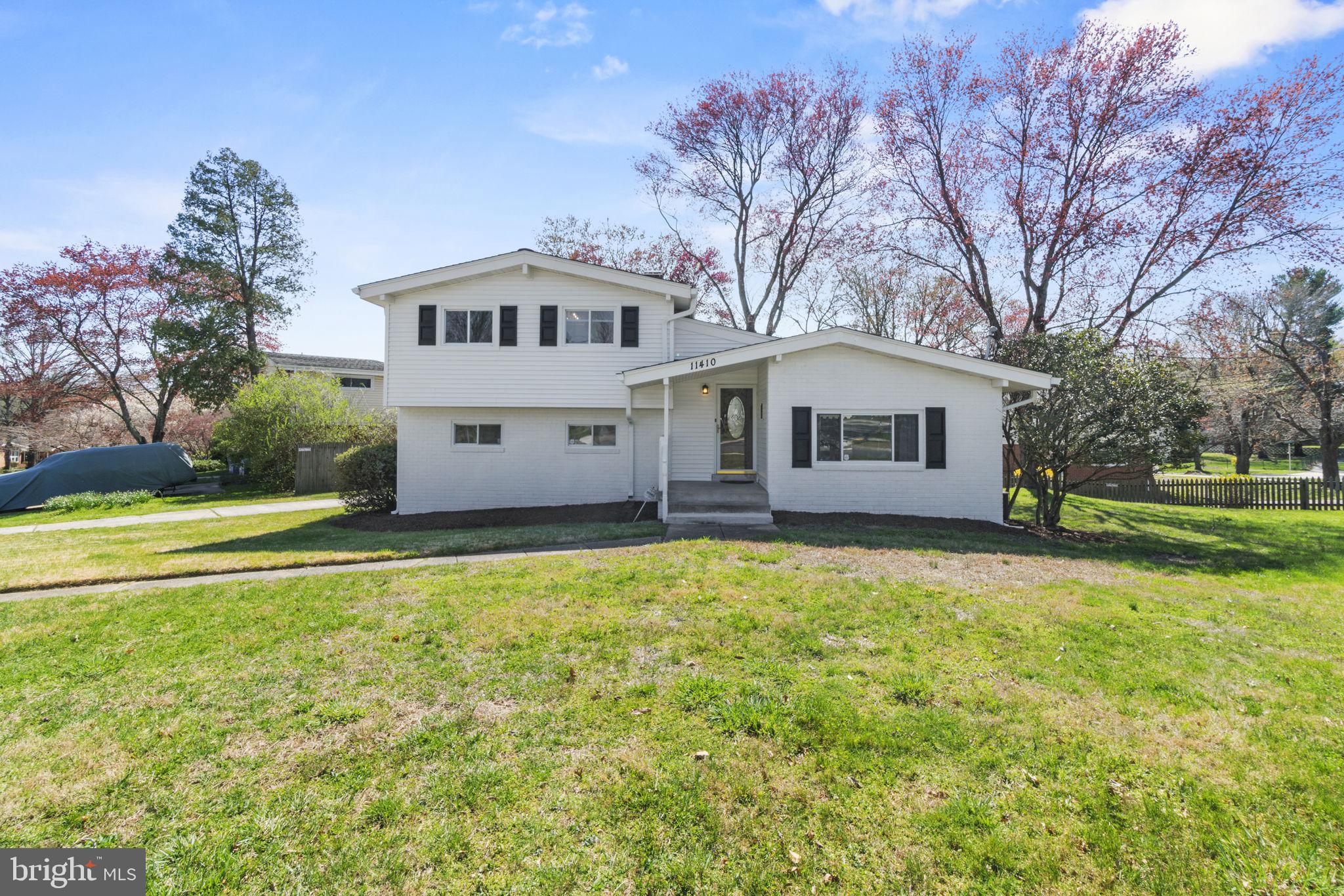 11410 Cloverhill Drive Silver Spring, MD 20902 - Photo 2 of 39
