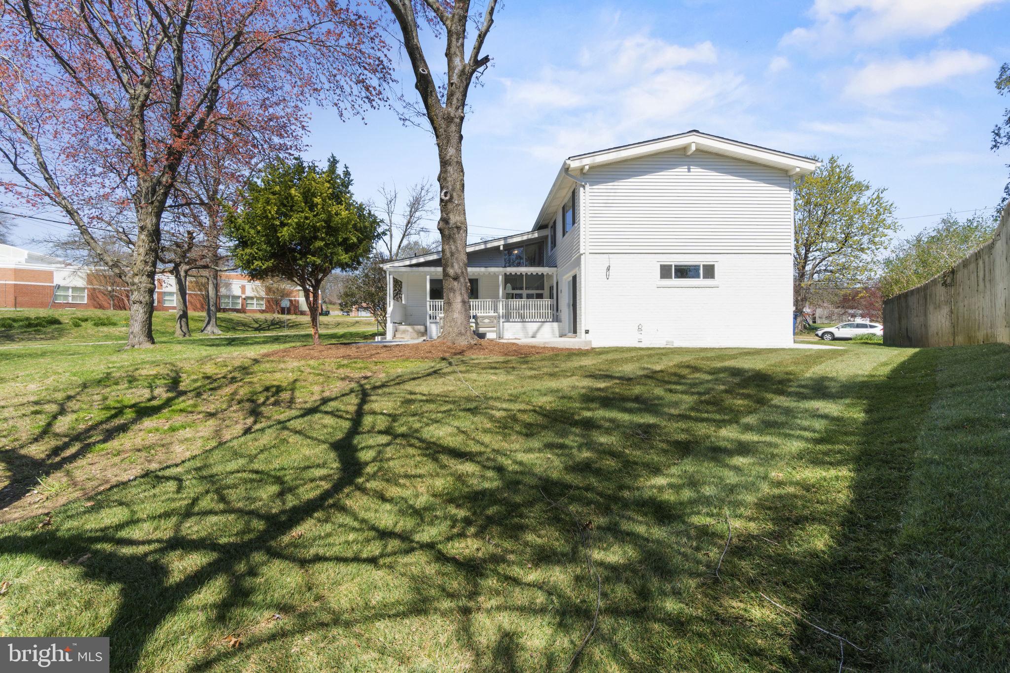 11410 Cloverhill Drive Silver Spring, MD 20902 - Photo 33 of 39