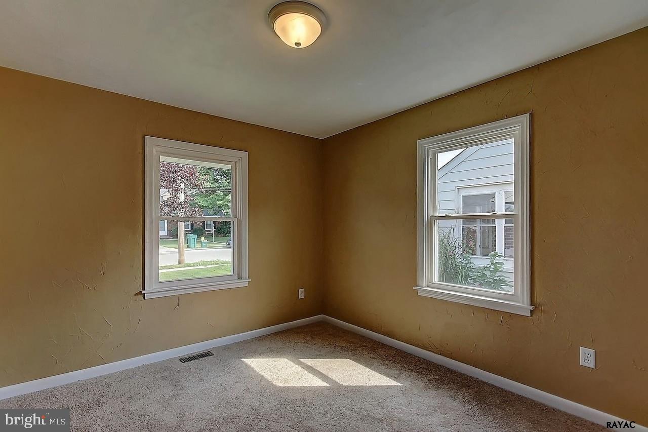 308 Diller Road Hanover, PA 17331 - Photo 22 of 36 Gallery Image 22