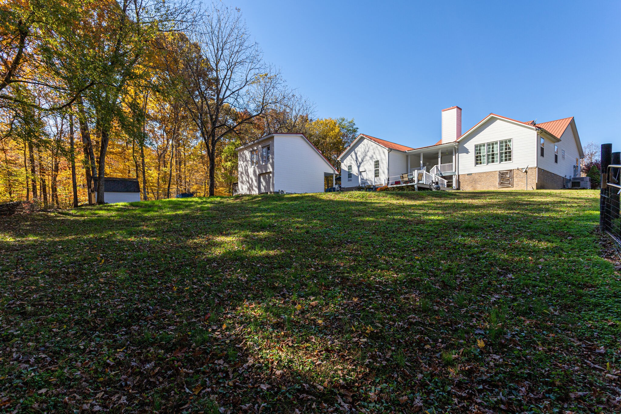 1257 Lyndell Bell Road Manchester, TN 37355 - Photo 36 of 50 a view of house with garden