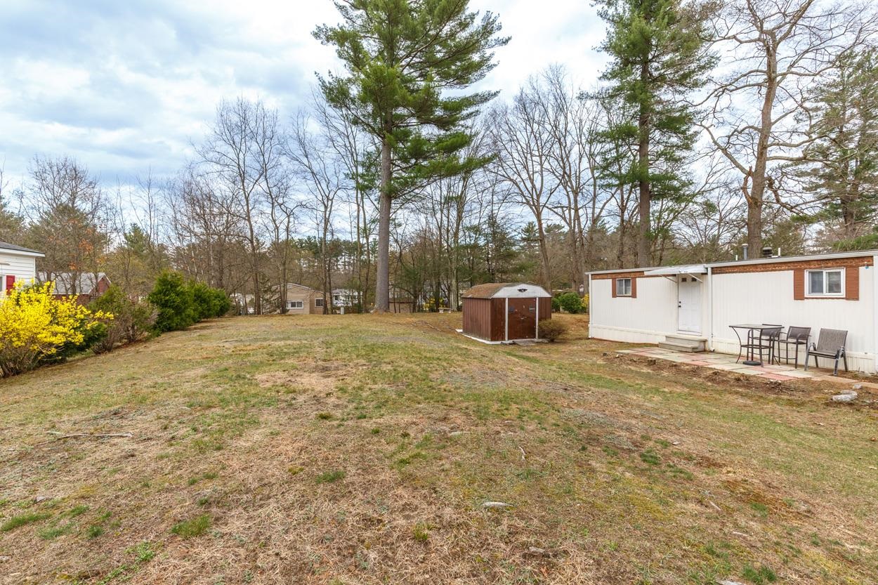 4 Clovercrest Drive Nashua, NH 03062 - Photo 36 of 55