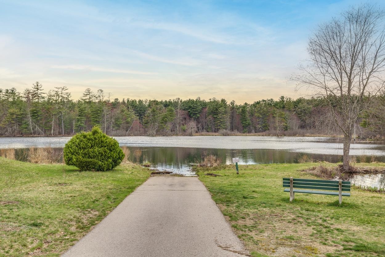 4 Clovercrest Drive Nashua, NH 03062 - Photo 48 of 55