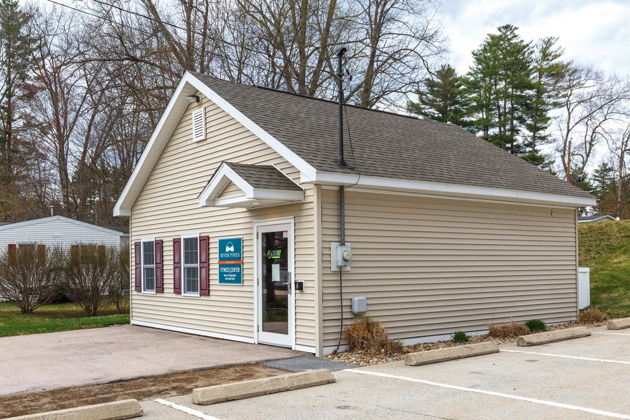 4 Clovercrest Drive Nashua, NH 03062 - Photo 51 of 55