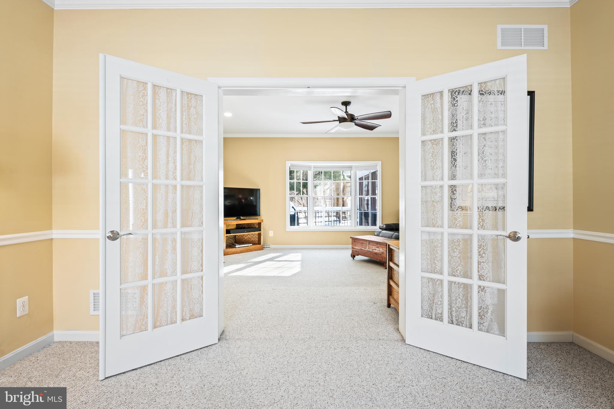 500 Copeland Road Fallston, MD 21047 - Photo 14 of 57 Living room