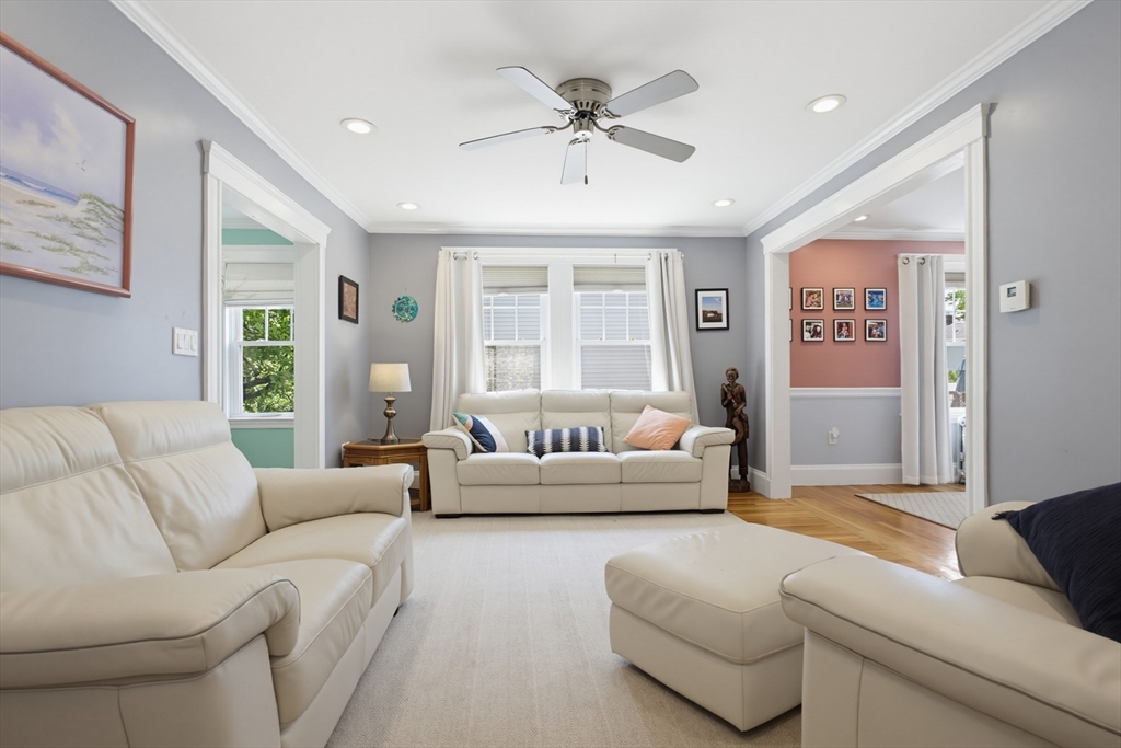 26 Grover Road Medford, MA 02155 - Photo 10 of 41