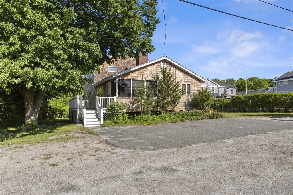 11 Sleepy Hollow Road Gloucester, MA 01930 - Photo 22 of 26