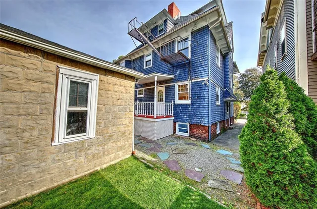 $1,295,000 | 20 Taber Avenue, Providence, RI 02906