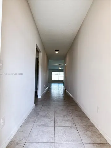 $2,200 | 39889 Harmon Grove Court, Zephyrhills, FL 33540