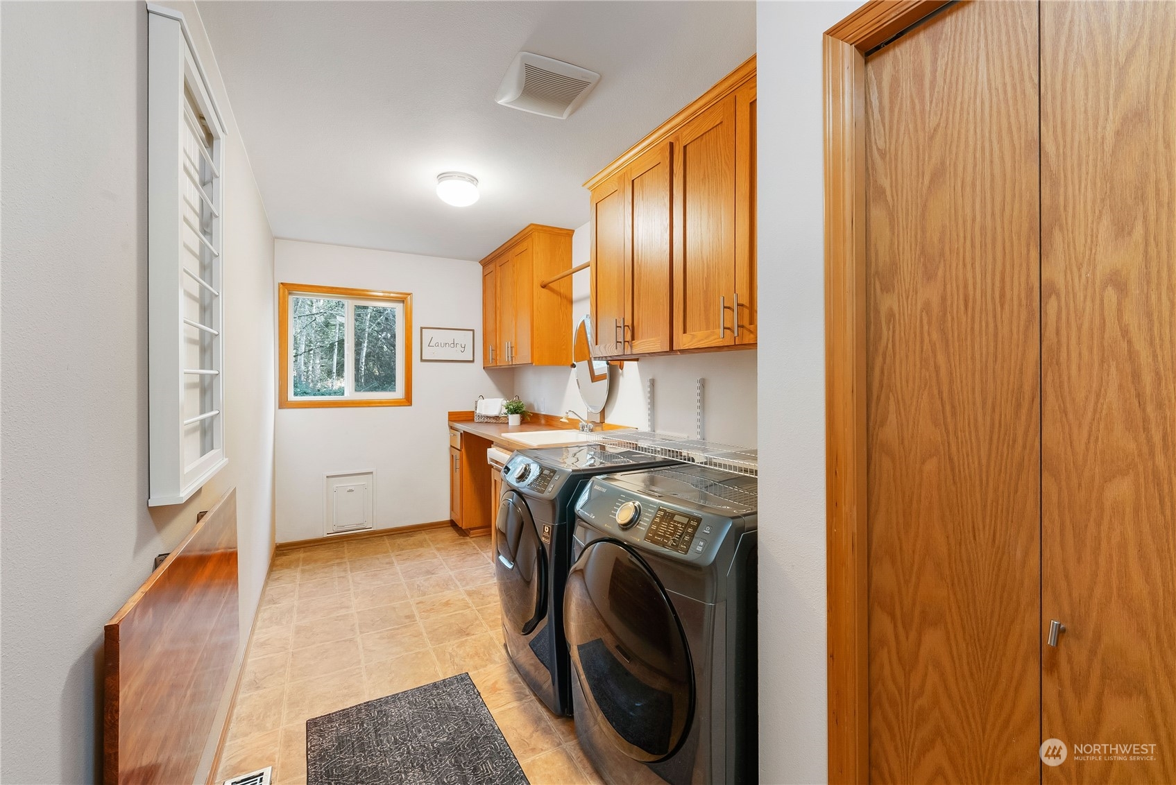 682 Southwest Birch Road Port Orchard, WA 98367 - Photo 21 of 40 Gallery Image 21