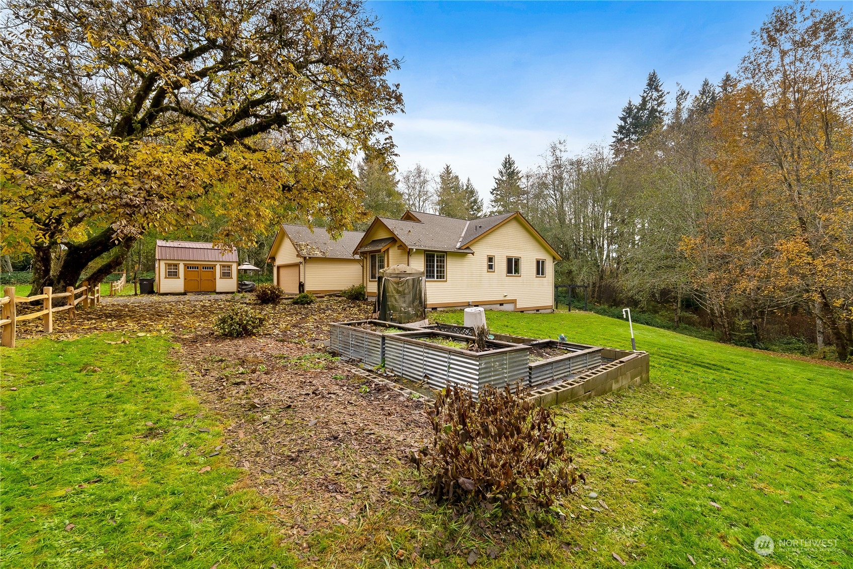 682 Southwest Birch Road Port Orchard, WA 98367 - Photo 28 of 40 Gallery Image 28