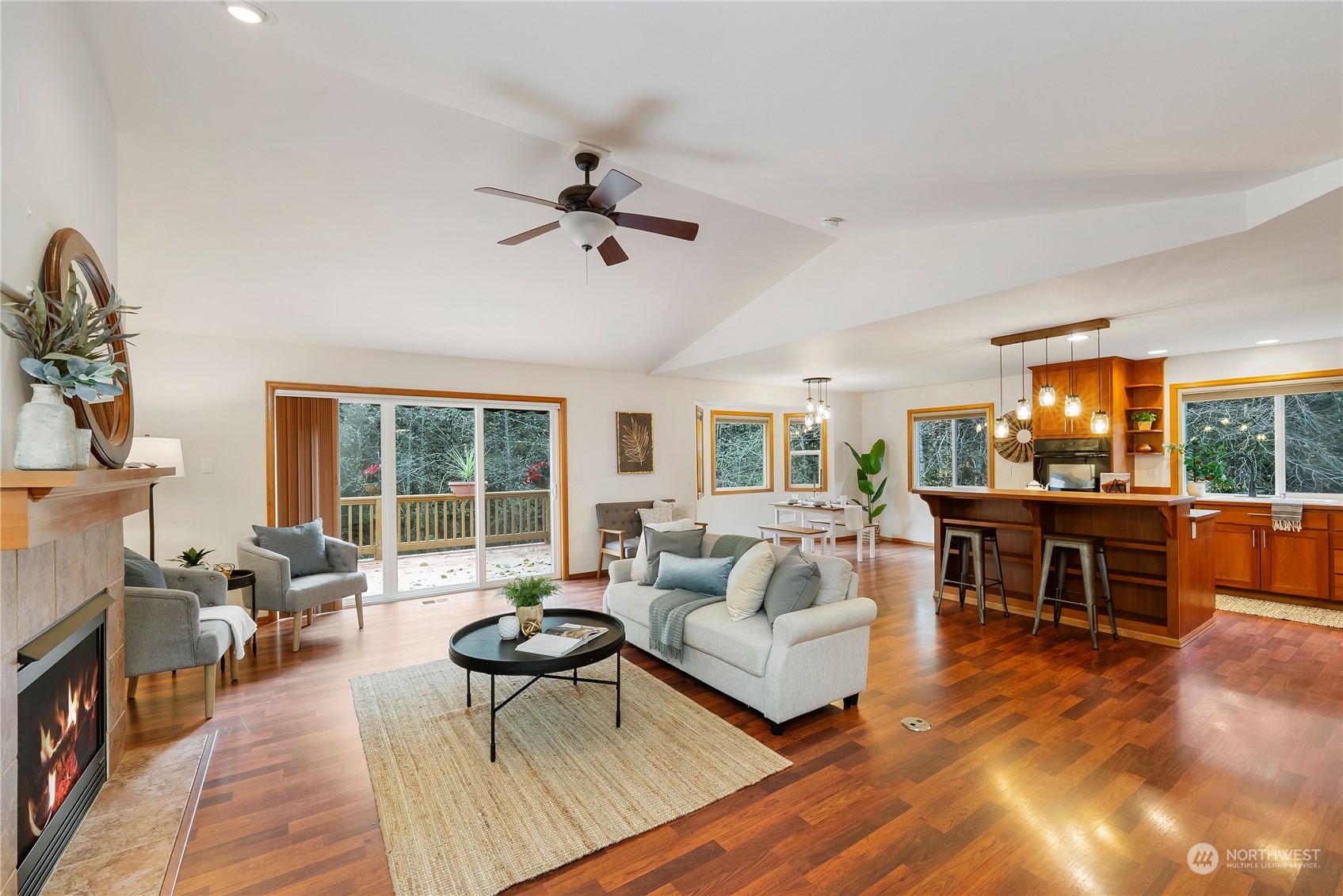 682 Southwest Birch Road Port Orchard, WA 98367 - Photo 3 of 40 Gallery Image 3