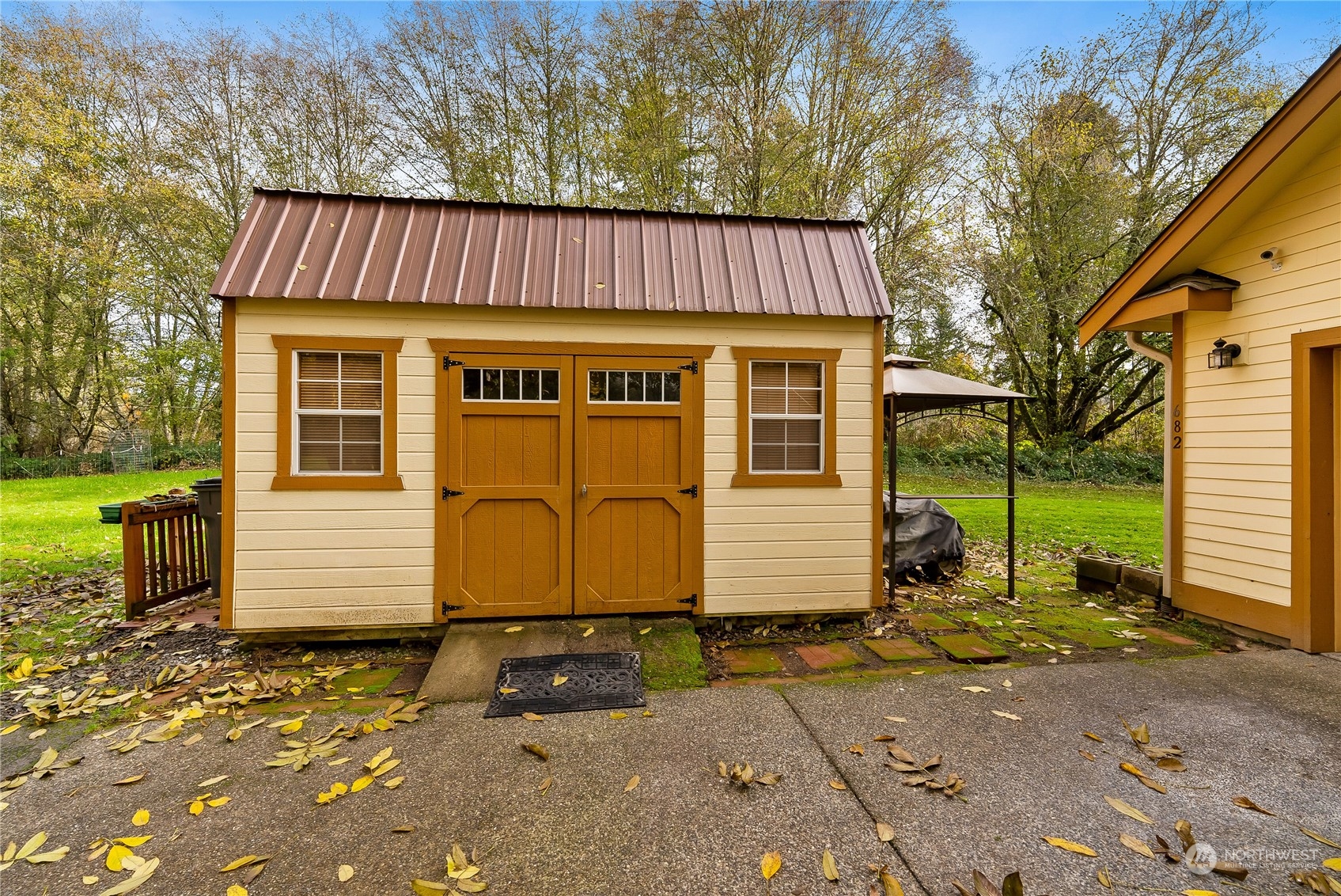 682 Southwest Birch Road Port Orchard, WA 98367 - Photo 33 of 40 Gallery Image 33