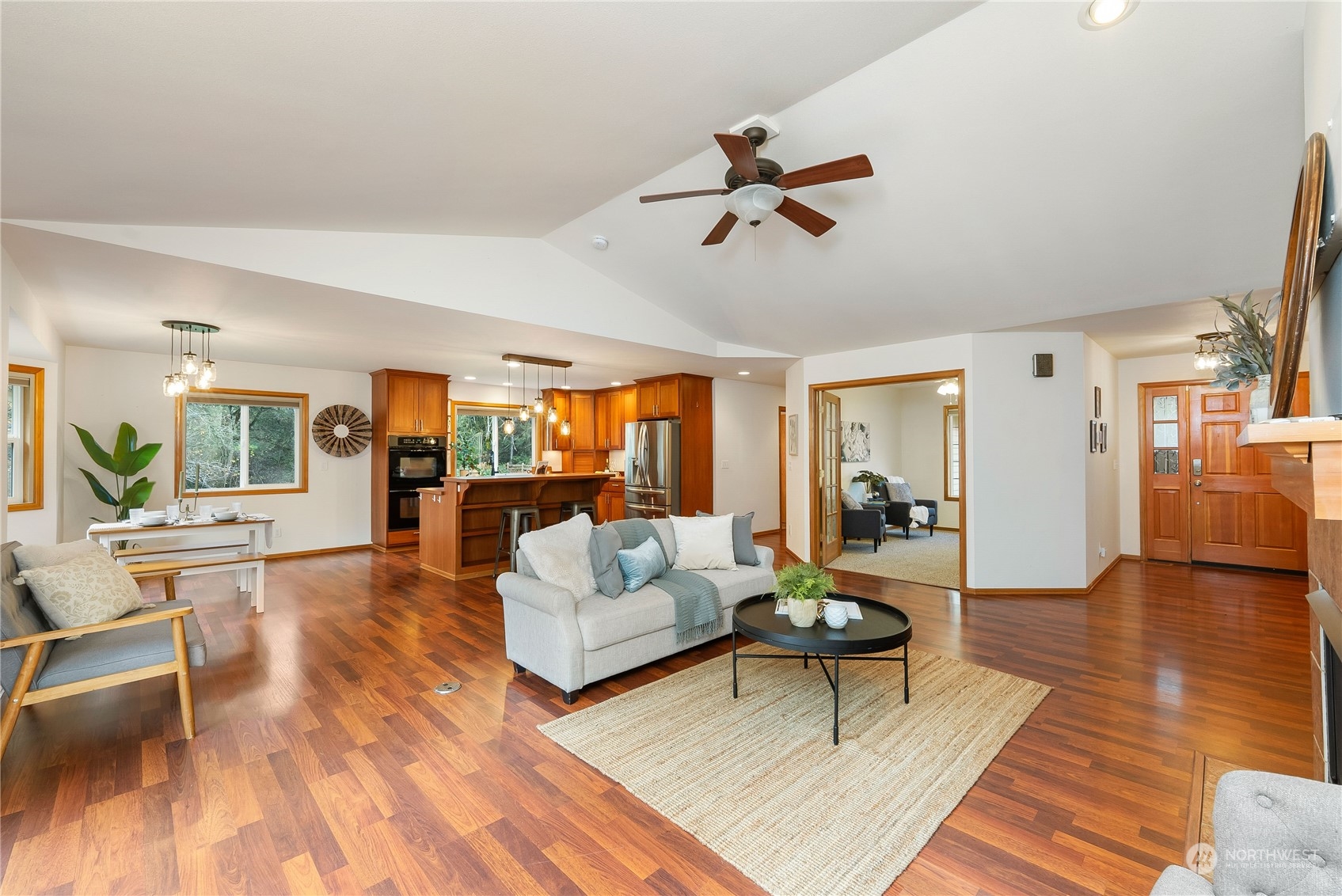 682 Southwest Birch Road Port Orchard, WA 98367 - Photo 6 of 40 Gallery Image 6