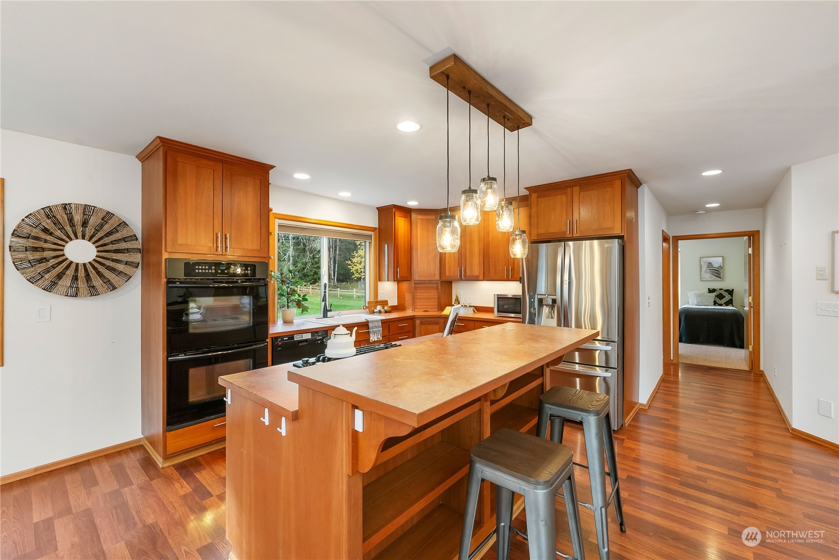 682 Southwest Birch Road Port Orchard, WA 98367 - Photo 8 of 40 Gallery Image 8